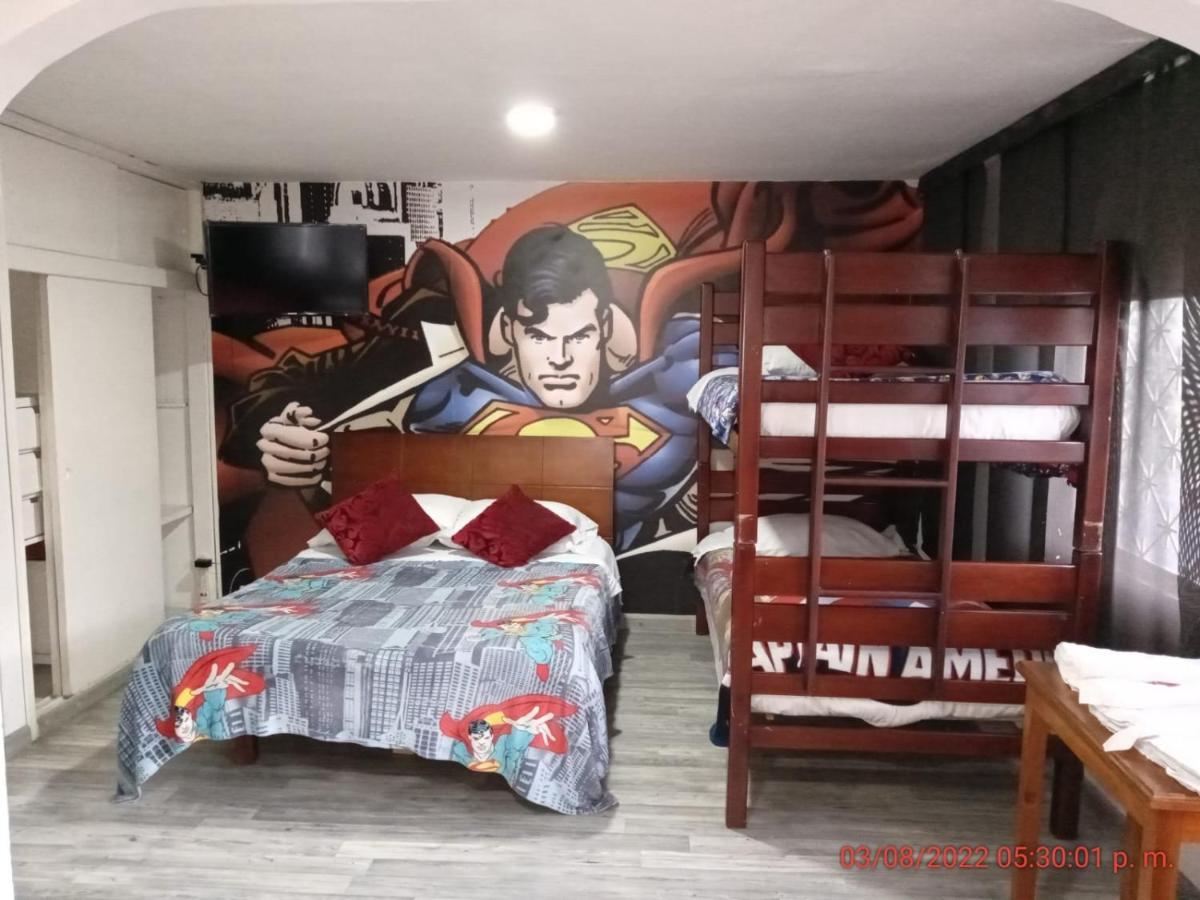 Hotel Comic City Bogotá Kültér fotó