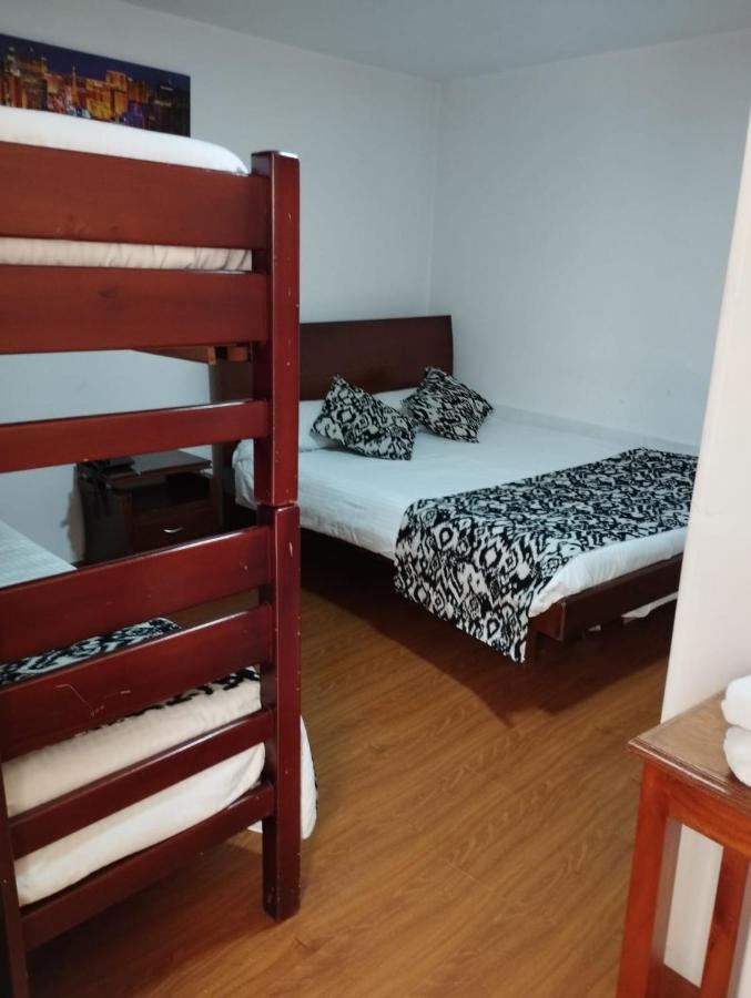 Hotel Comic City Bogotá Kültér fotó