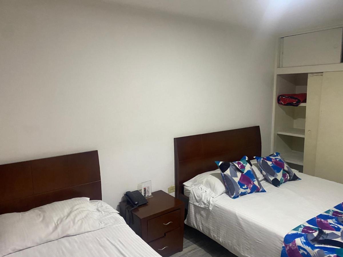 Hotel Comic City Bogotá Kültér fotó